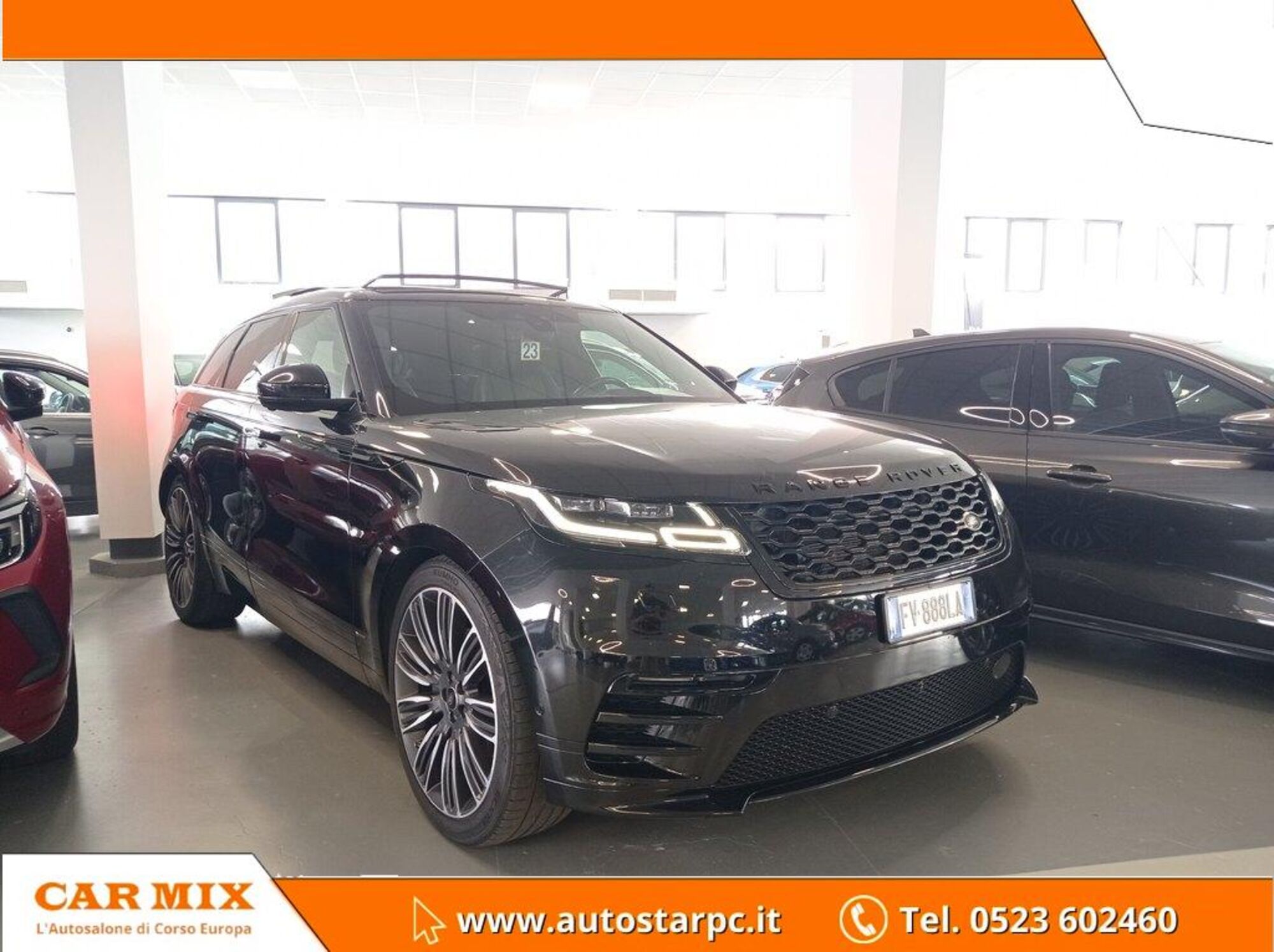 Land Rover Range Rover Velar 3.0 V6 SD6 300 CV R-Dynamic SE del 2019 usata a Piacenza