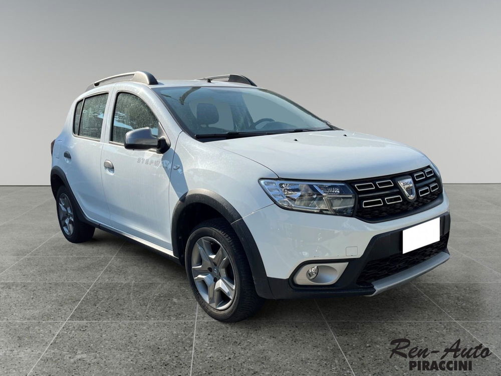 Dacia Sandero usata a Rimini