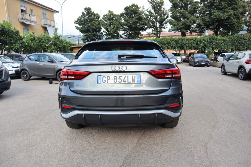 Audi Q3 Sportback usata a Salerno (12)