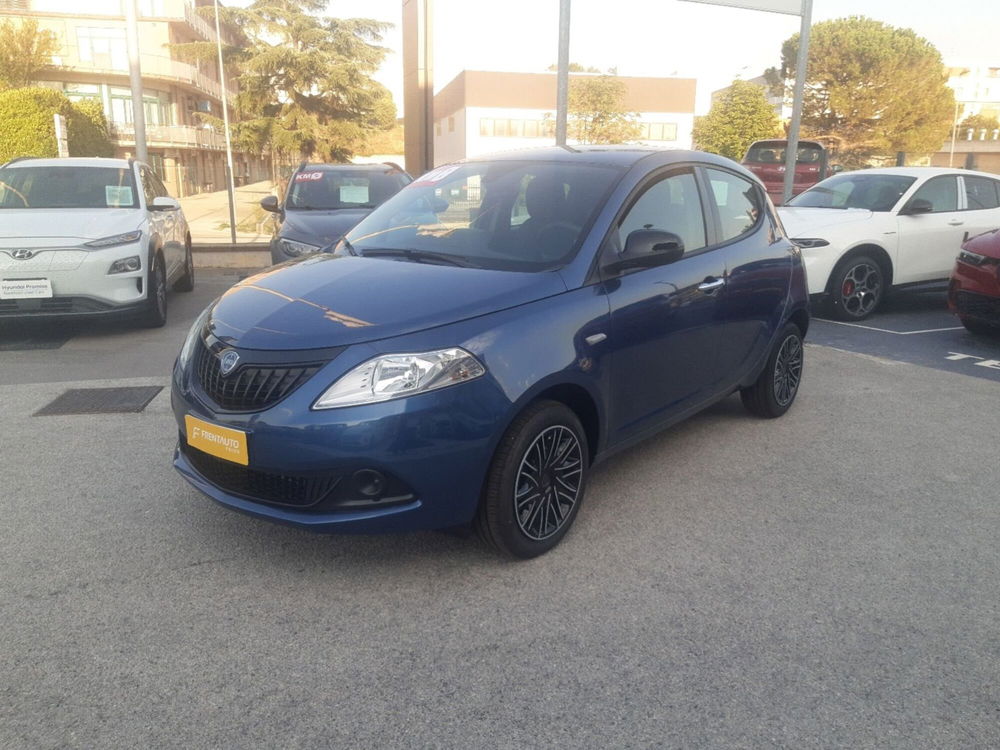 Lancia Ypsilon nuova a Campobasso