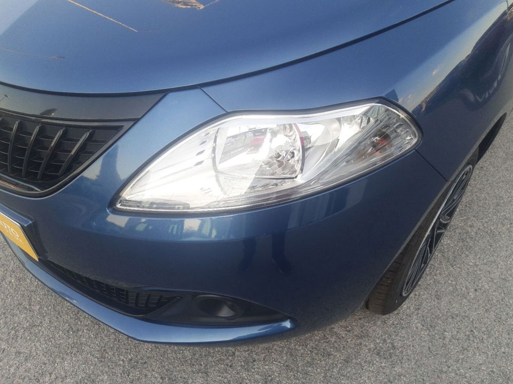 Lancia Ypsilon nuova a Campobasso (9)