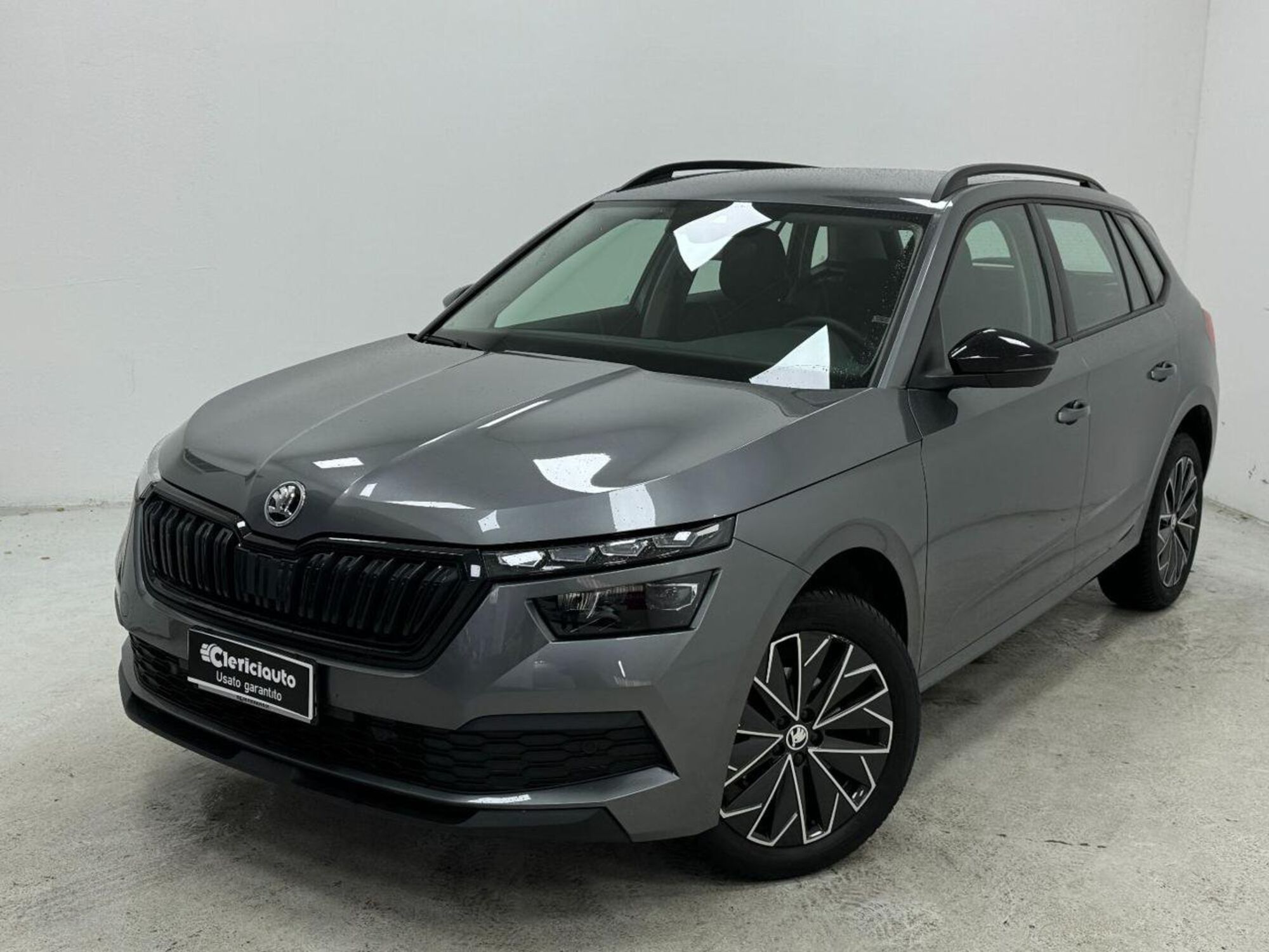 Skoda Kamiq 1.0 tsi Black Dots 95cv del 2023 usata a Lurate Caccivio