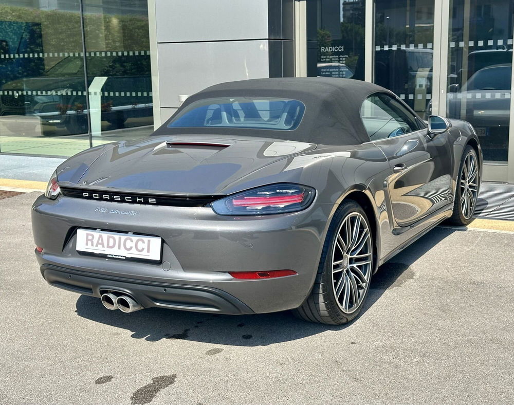 Porsche 718 Boxster  usata a Bari (4)