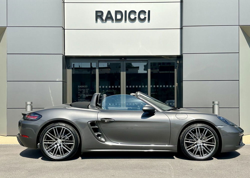 Porsche 718 Boxster  usata a Bari (5)