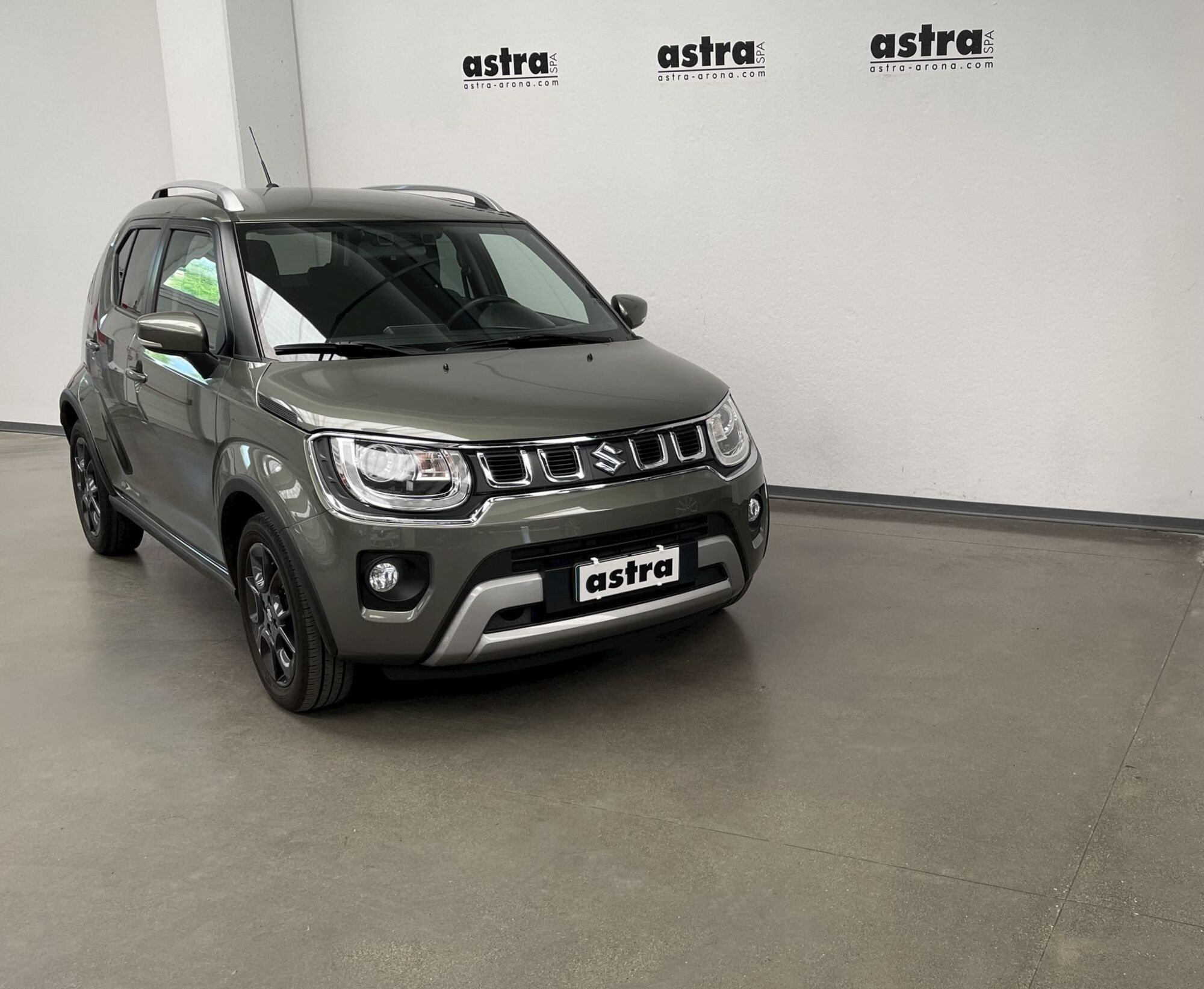 Suzuki Ignis 1.2 Hybrid Easy Top del 2021 usata a Arona