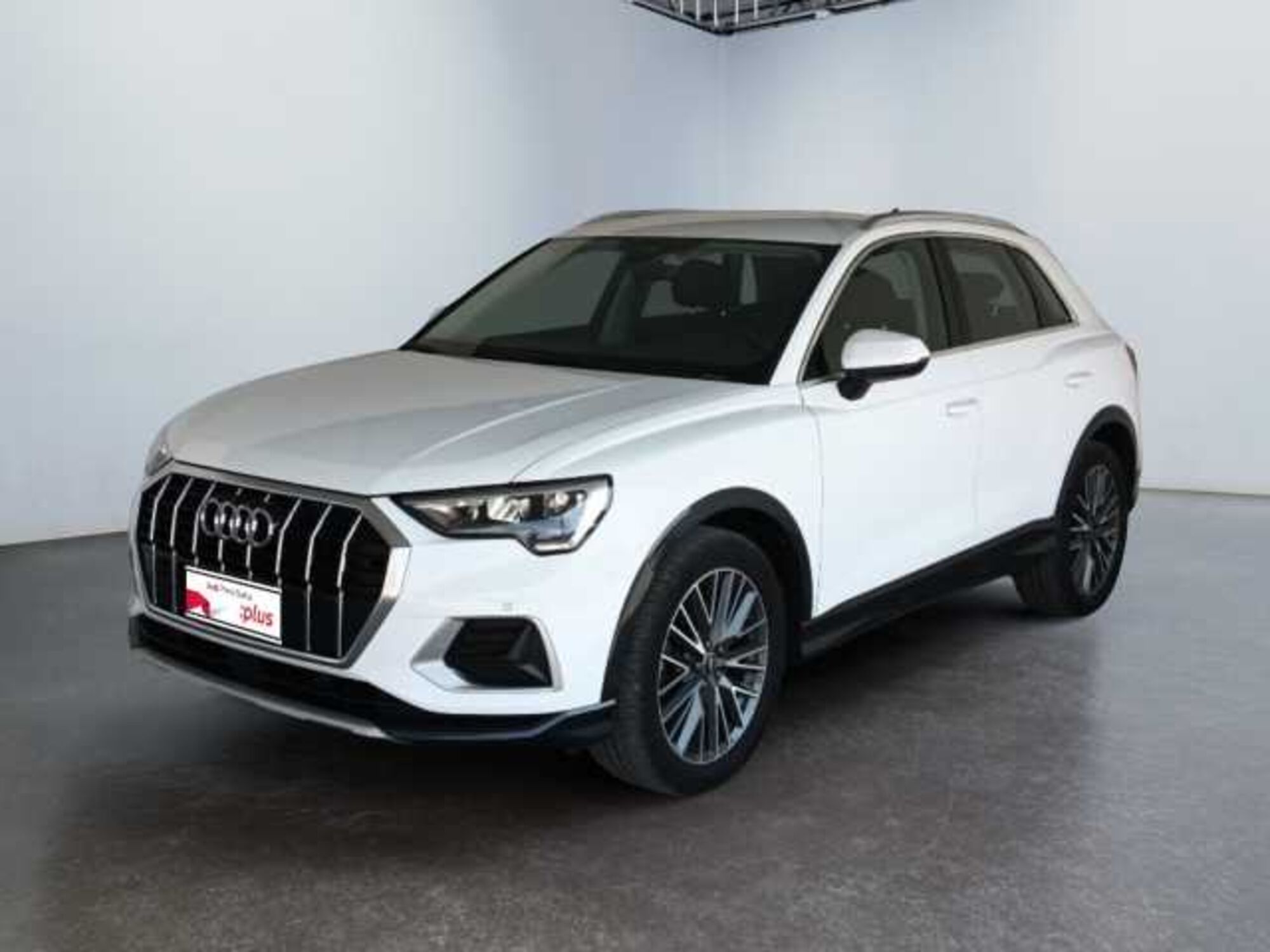 Audi Q3 35 TDI quattro S tronic Business Advanced  del 2020 usata a Lucca