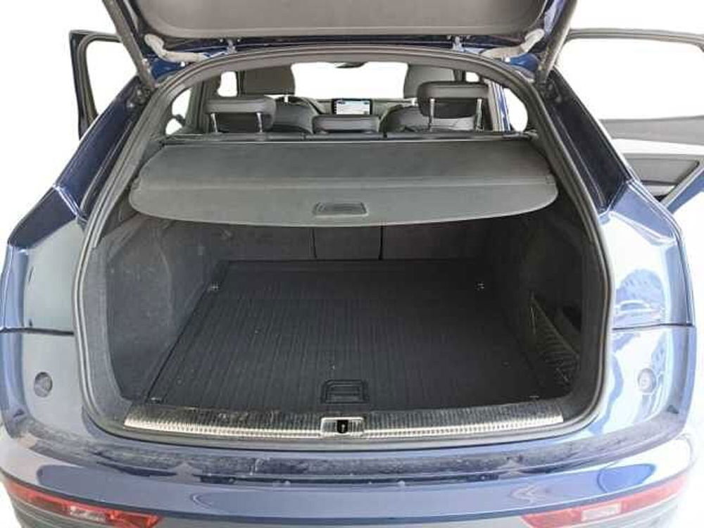 Audi Q5 Sportback usata a Lucca (18)