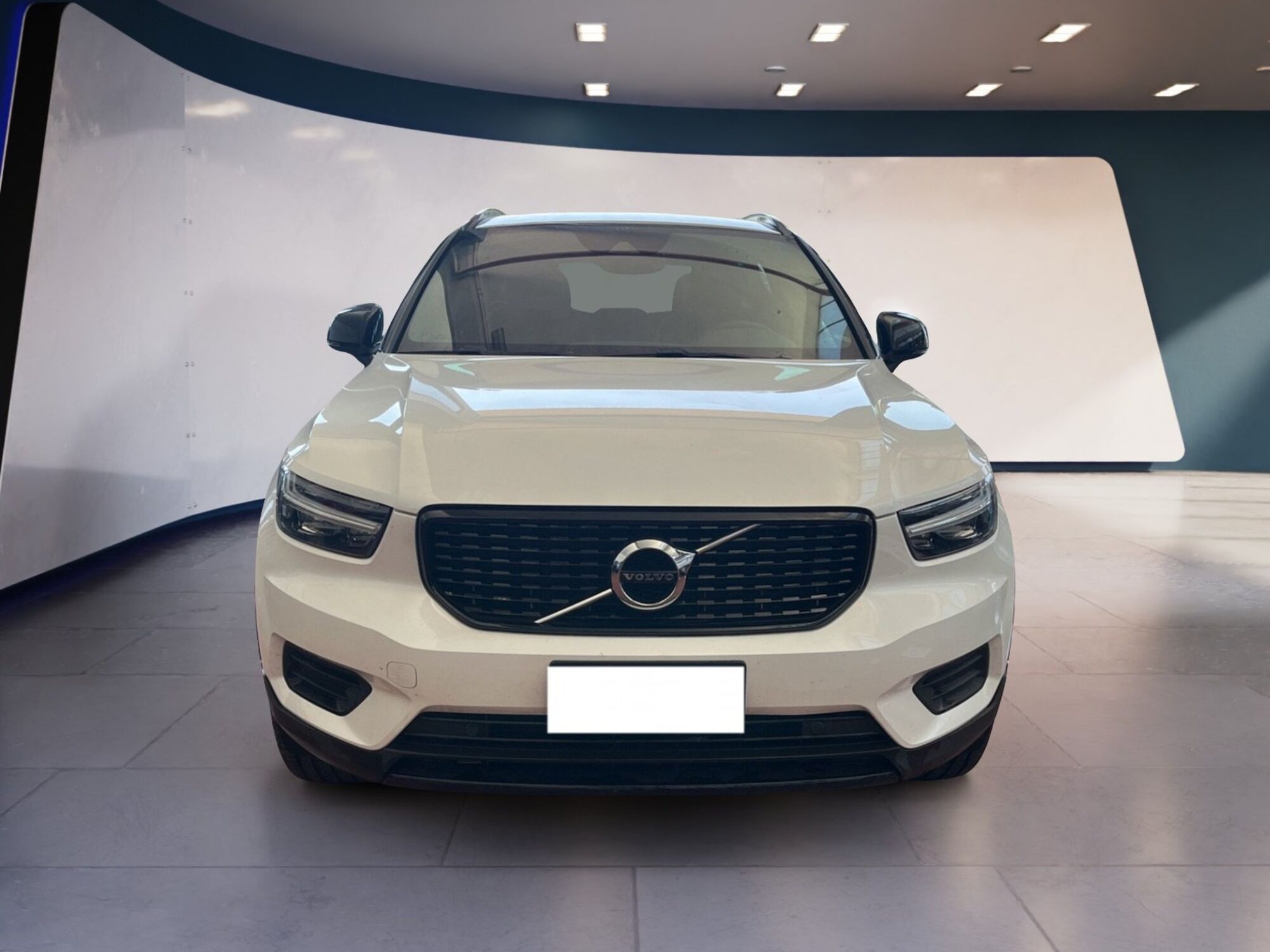 Volvo XC40 T3 Geartronic R-design  del 2019 usata a Torino