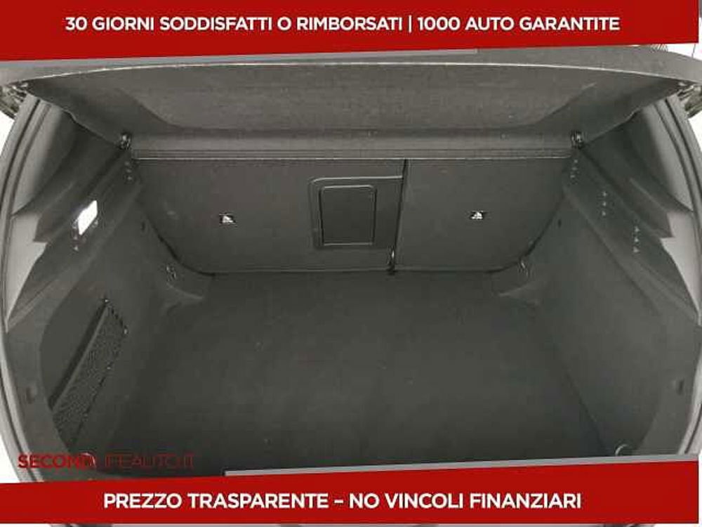 Peugeot 308 Tre Volumi usata a Chieti (7)