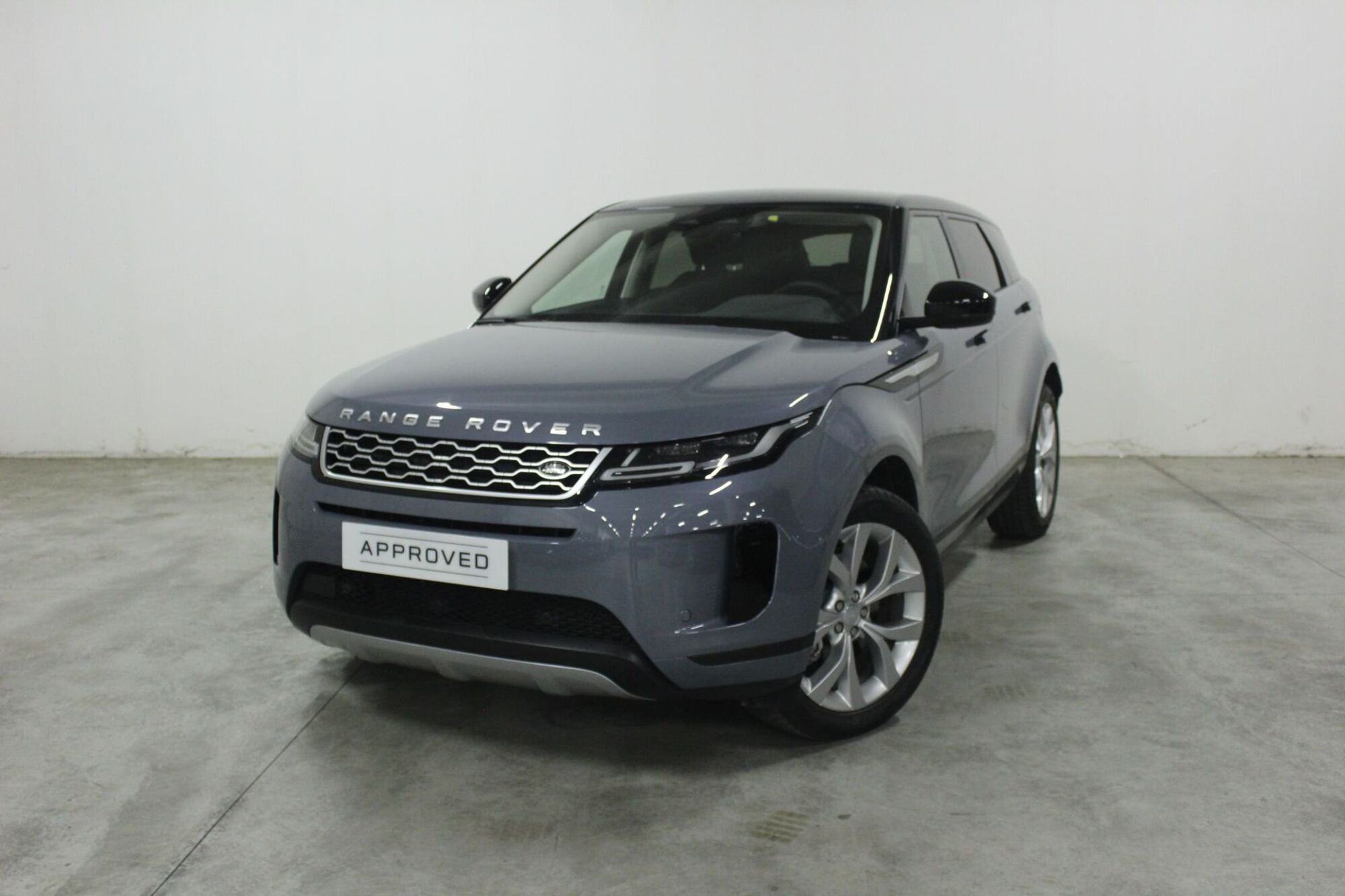 Land Rover Range Rover Evoque 1.5 I3 PHEV 300 CV AWD Auto R-Dynamic SE  del 2023 usata a Brescia