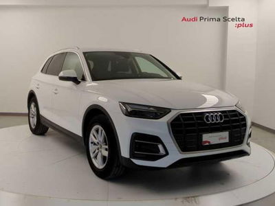 Audi Q5 35 TDI S tronic S line  del 2021 usata a Pratola Serra