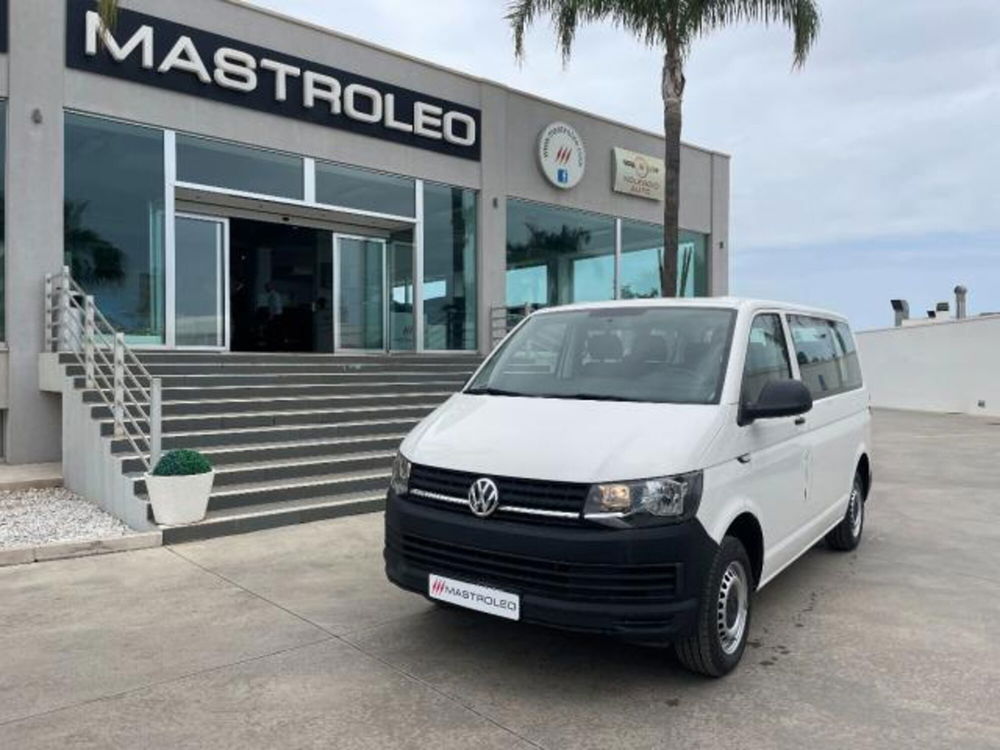 Volkswagen Veicoli Commerciali Caravelle usata a Lecce