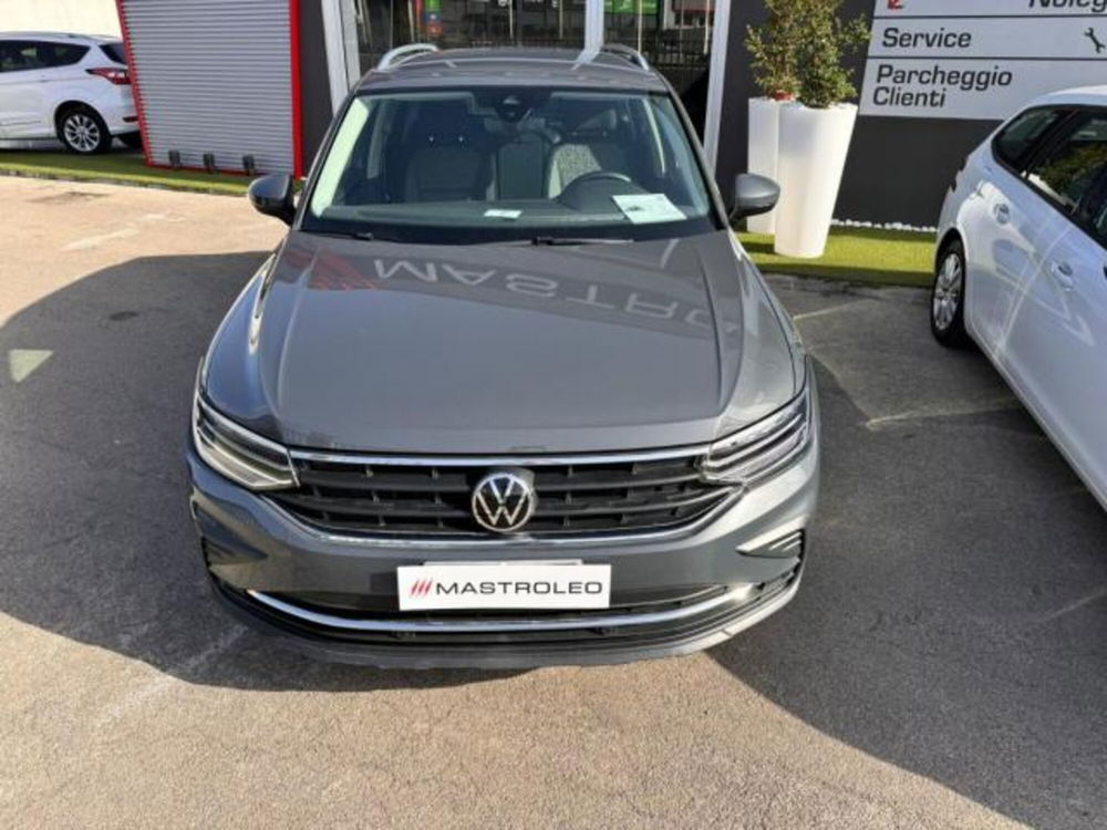 Volkswagen Tiguan usata a Lecce (2)