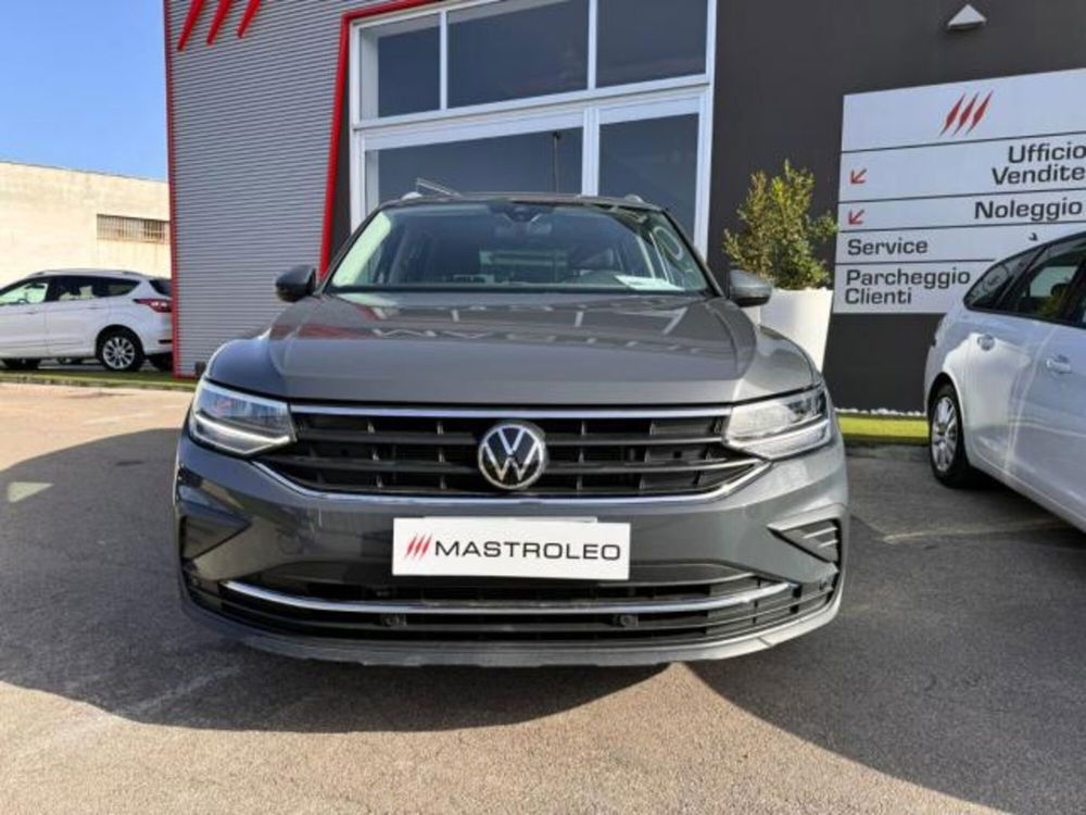 Volkswagen Tiguan usata a Lecce (3)