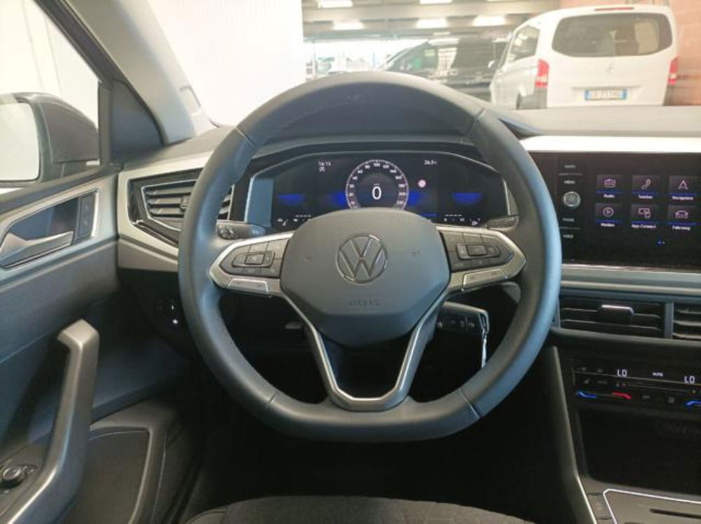 Volkswagen Polo usata a Milano (10)