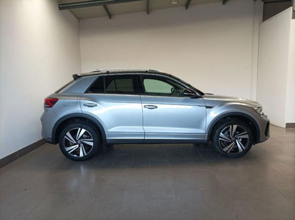 Volkswagen T-Roc nuova a Milano (2)