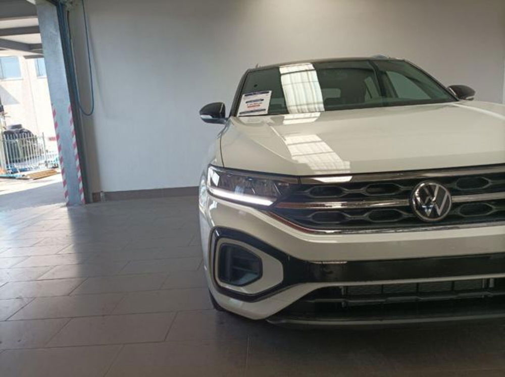 Volkswagen T-Roc nuova a Milano (3)