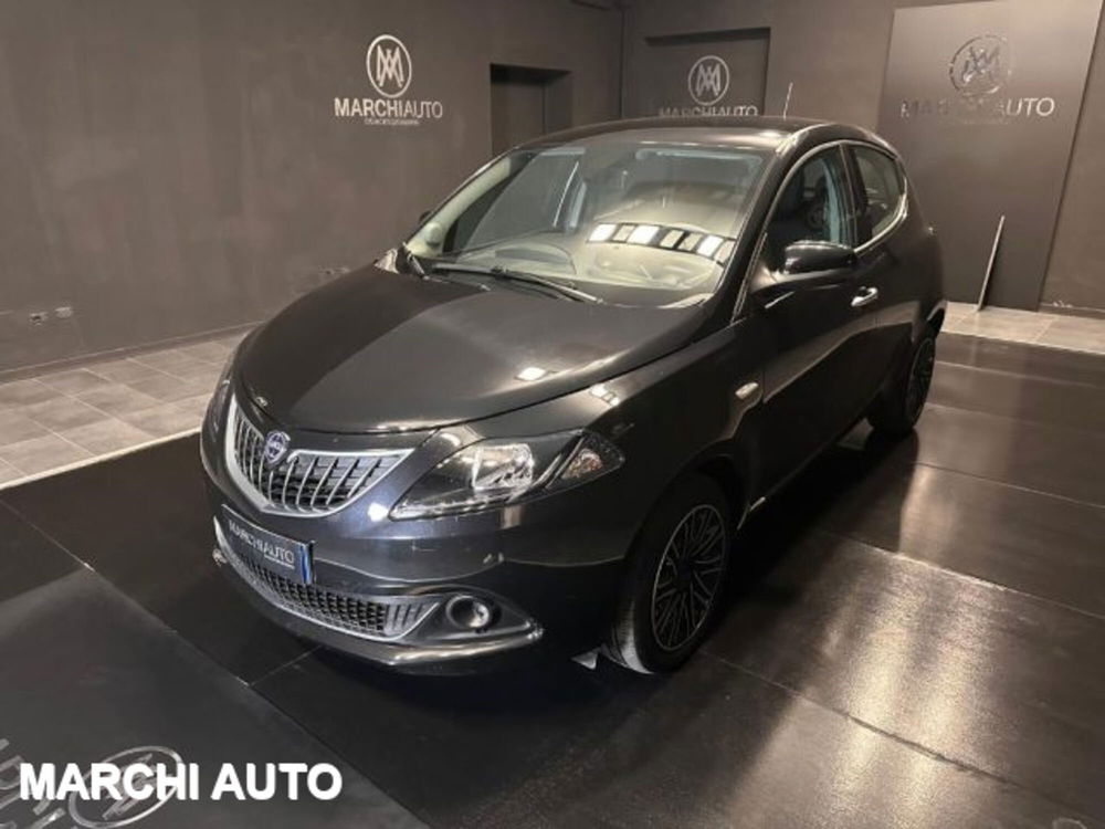 Lancia Ypsilon usata a Perugia