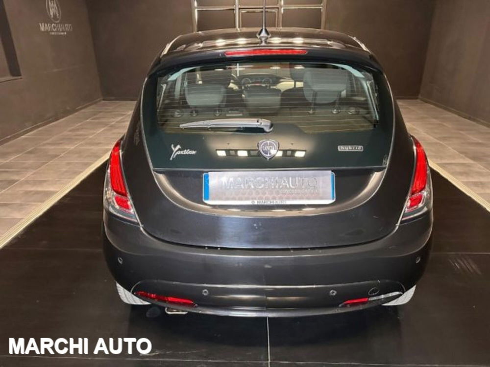 Lancia Ypsilon usata a Perugia (6)