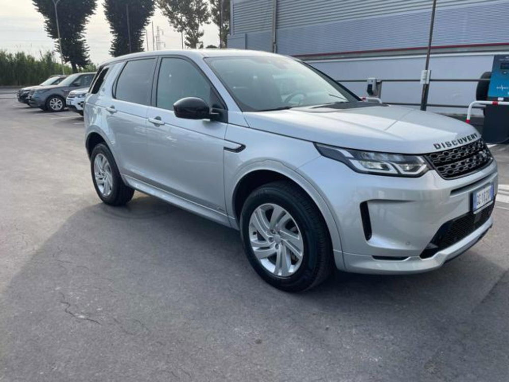 Land Rover Discovery Sport usata a Lucca (2)