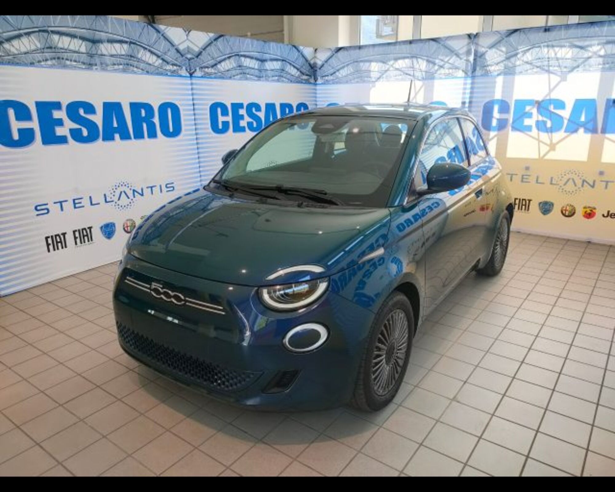 Fiat 500e Icon Berlina 42 kWh  nuova a Pont Saint Martin