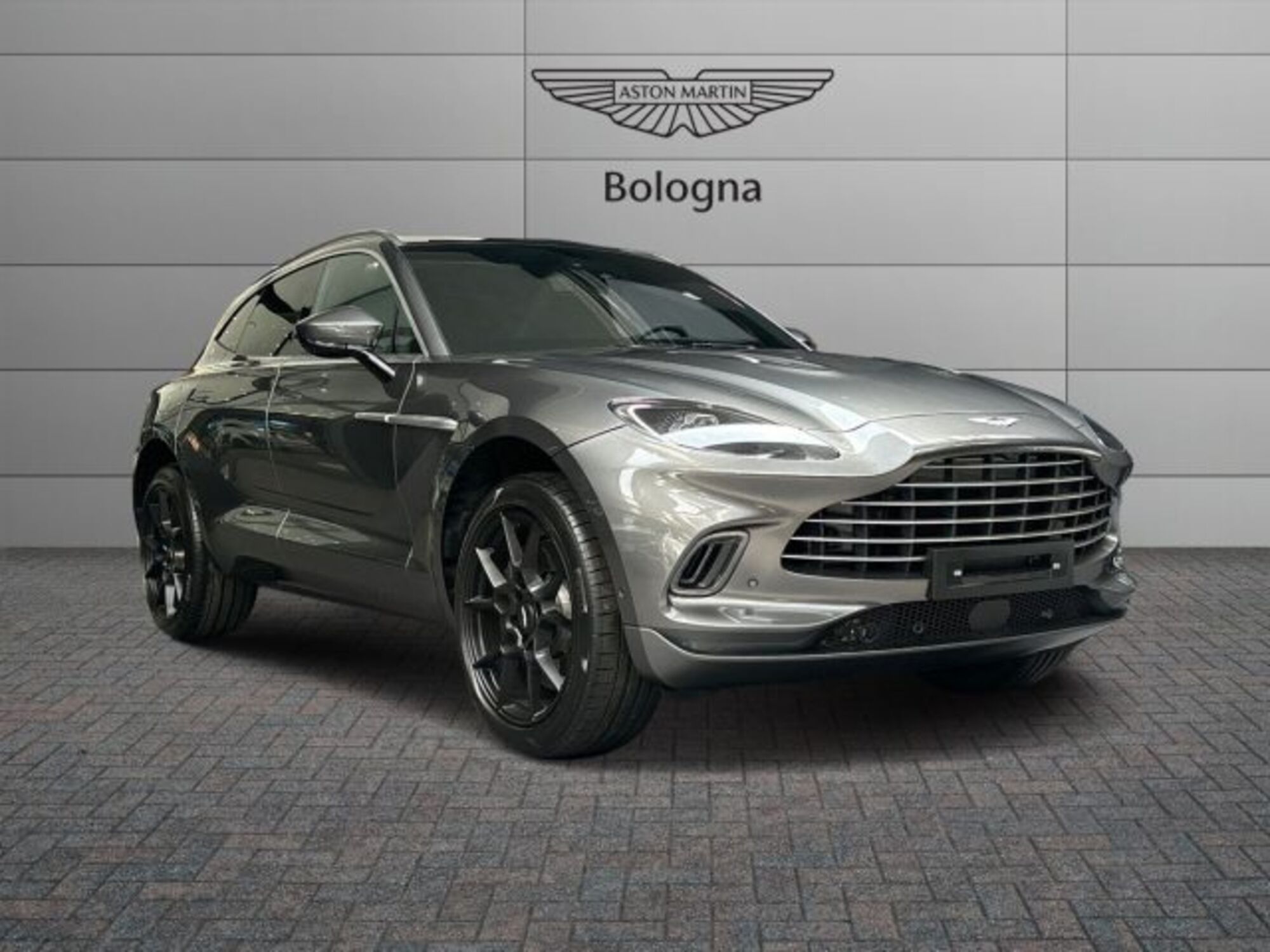 Aston Martin DBX DBX 4.0 auto nuova a Castel Maggiore