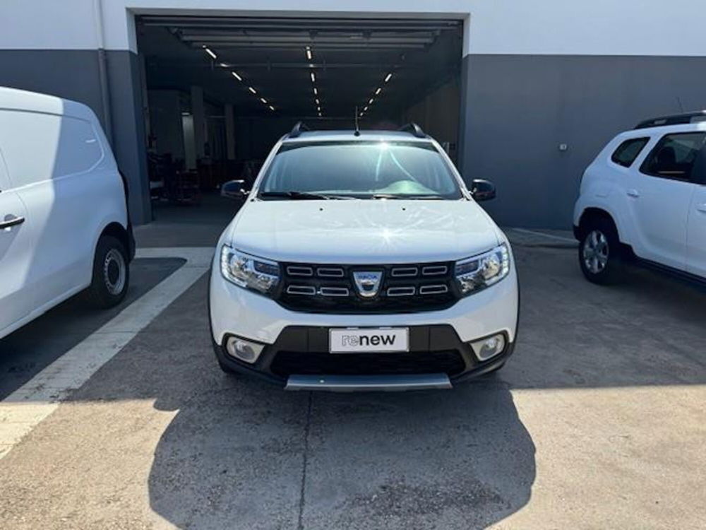 Dacia Sandero usata a Oristano (2)