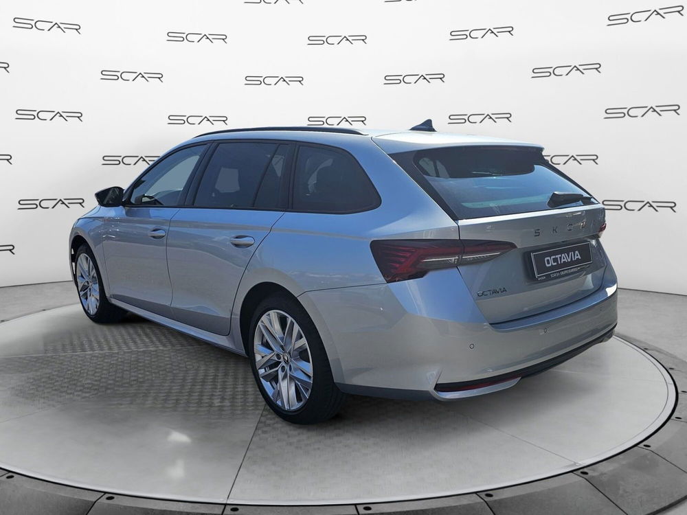 Skoda Octavia Station Wagon nuova a Livorno (3)