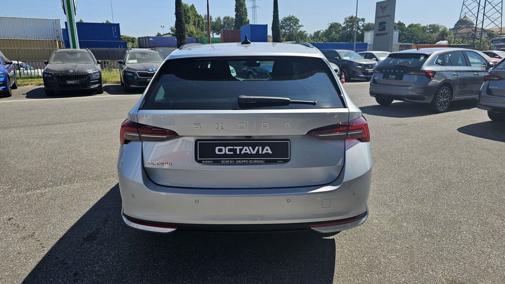 Skoda Octavia Station Wagon nuova a Livorno (4)