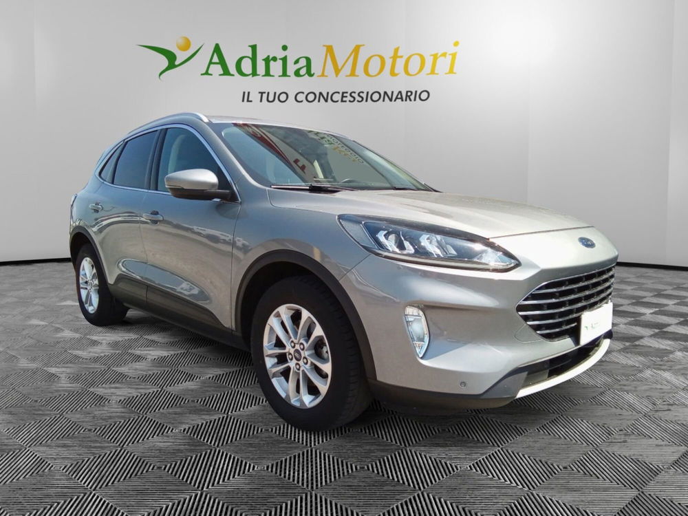 Ford Kuga usata a Udine (6)