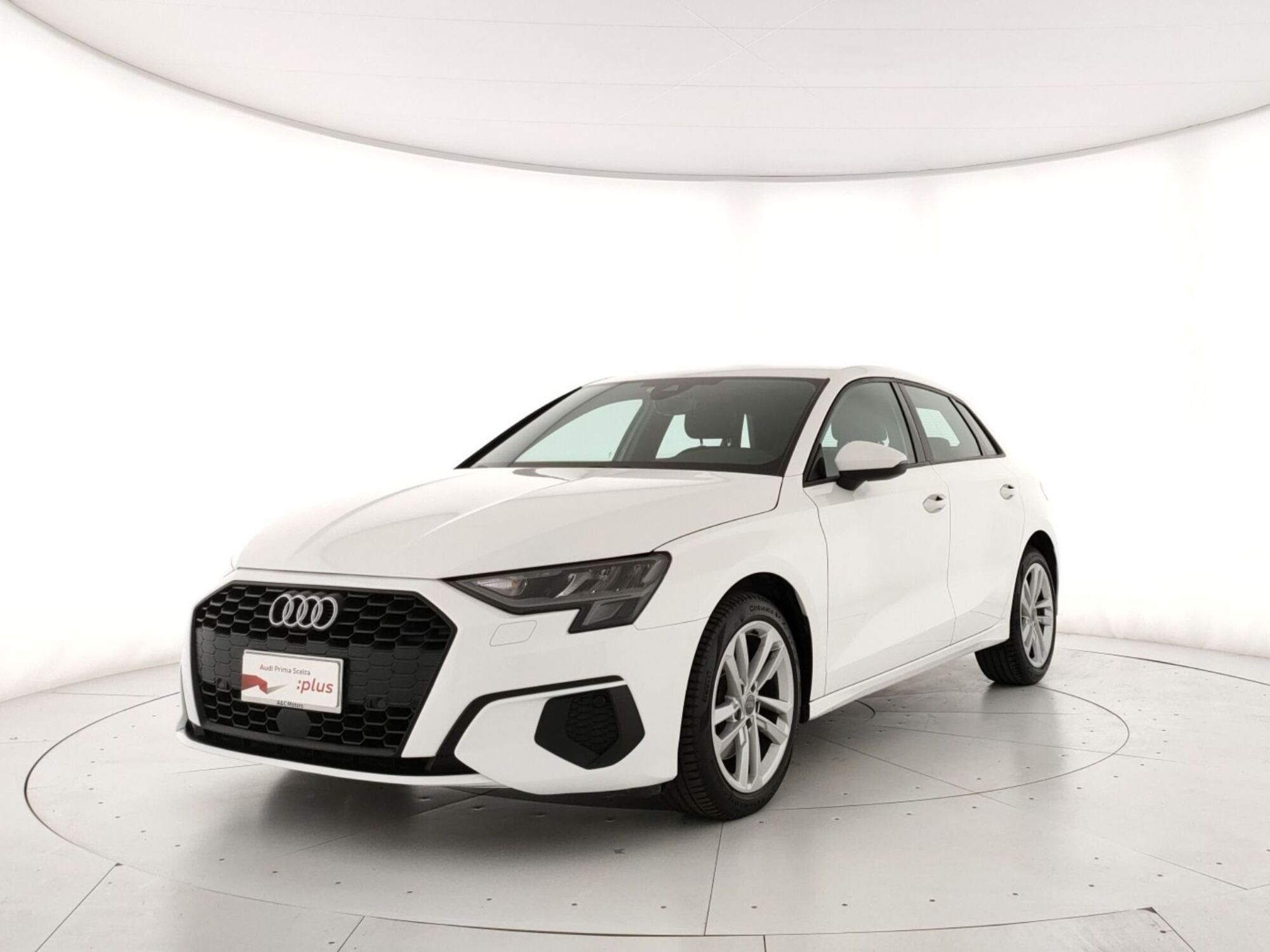 Audi A3 Sportback 35 TFSI Business  del 2020 usata a Torre Annunziata