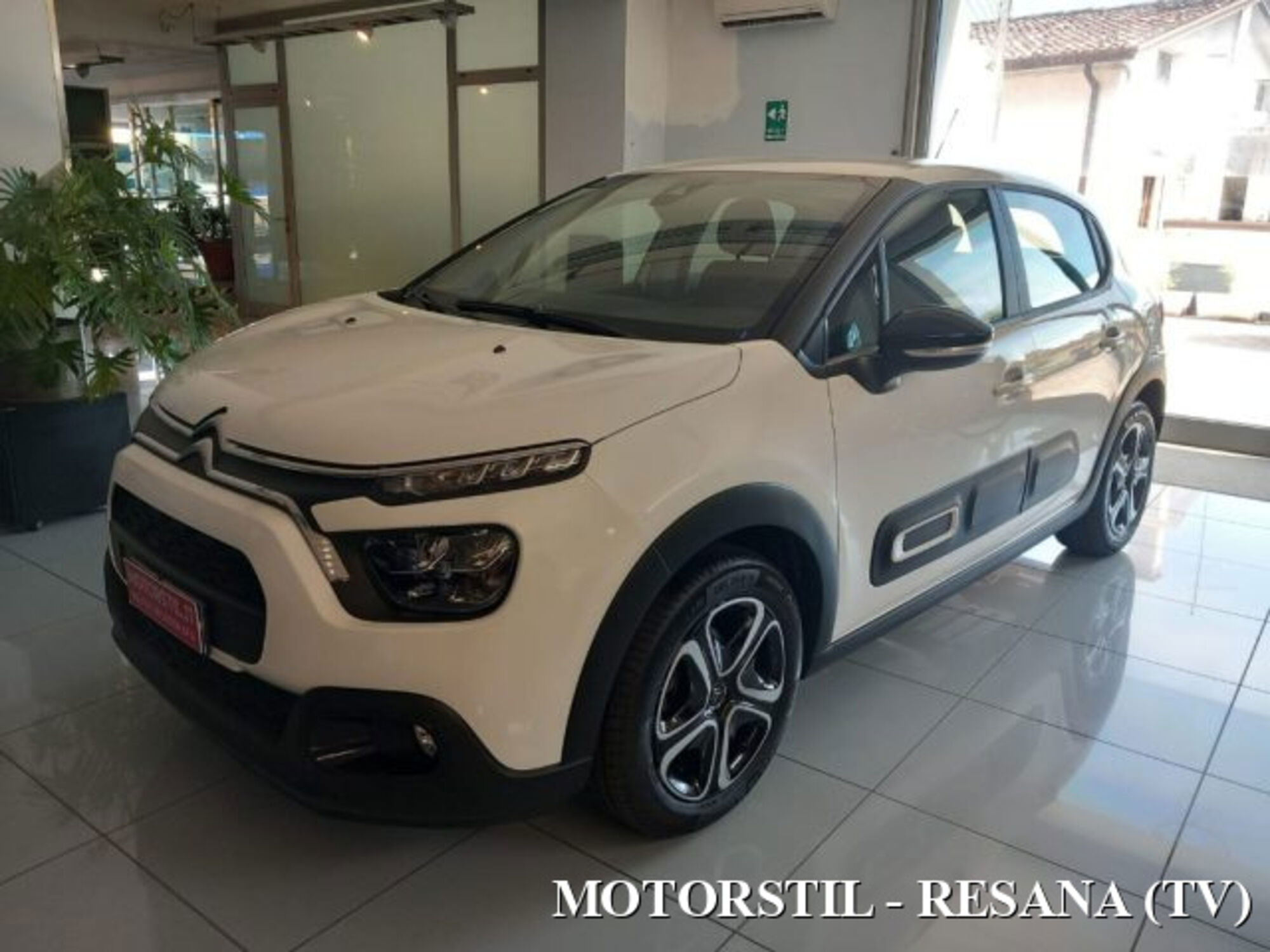 Citroen C3 1.2 puretech Plus s&amp;s 83cv nuova a Resana