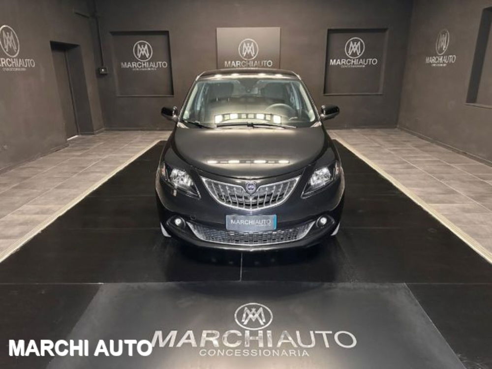 Lancia Ypsilon usata a Perugia (2)