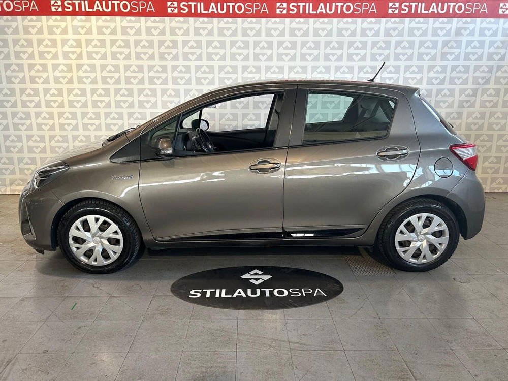 Toyota Yaris usata a Prato (4)