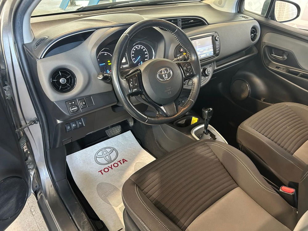 Toyota Yaris usata a Prato (7)