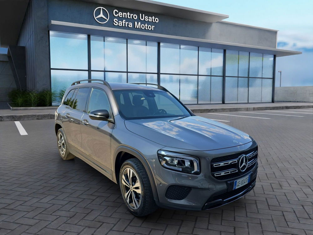 Mercedes-Benz GLB usata a Cosenza (8)