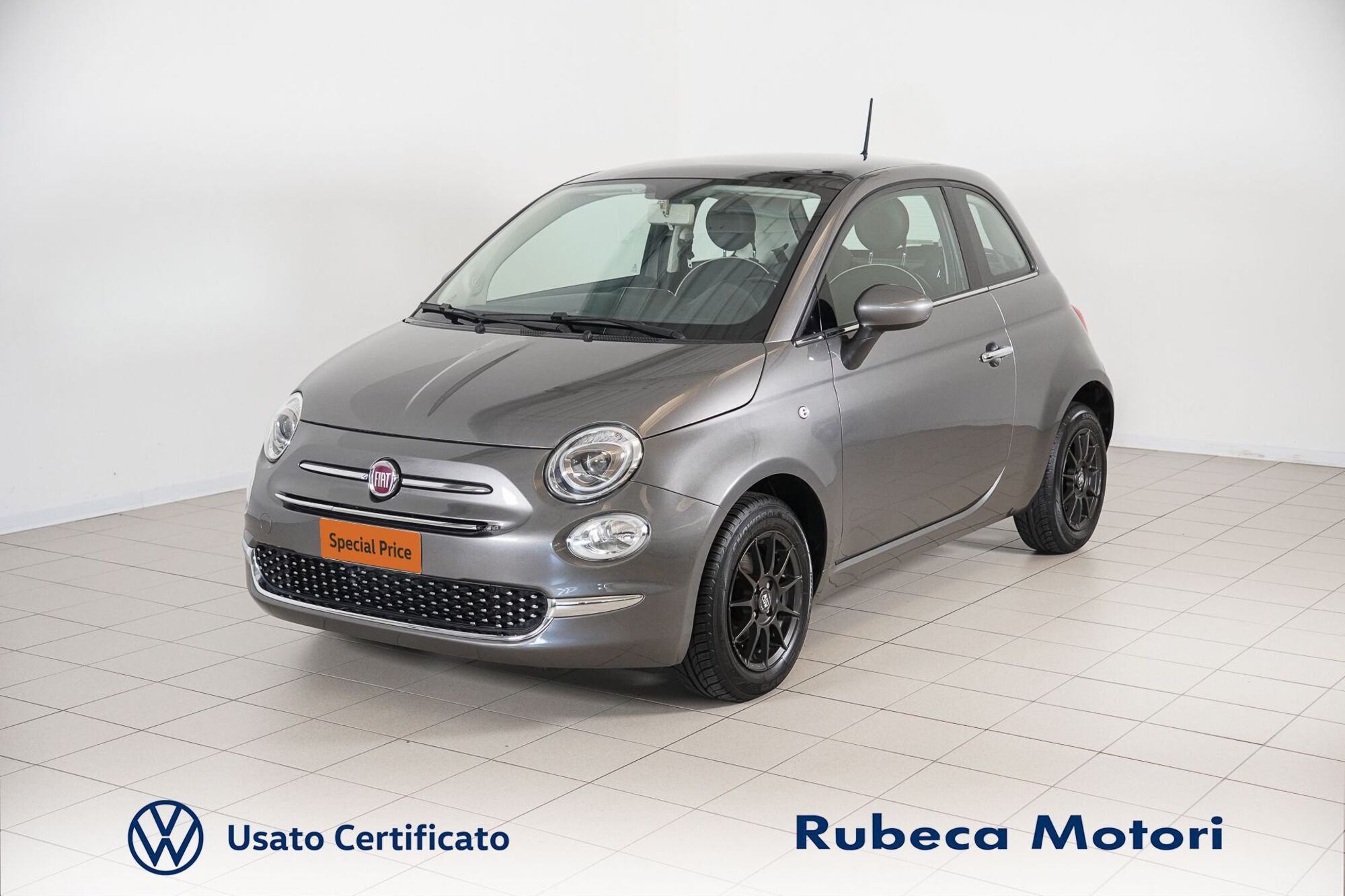 Fiat 500 1.2 Lounge  del 2017 usata a Citta&#039; della Pieve