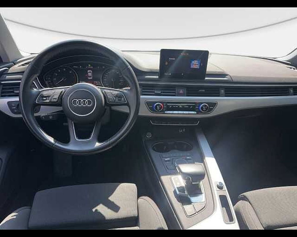 Audi A4 usata a Roma (4)