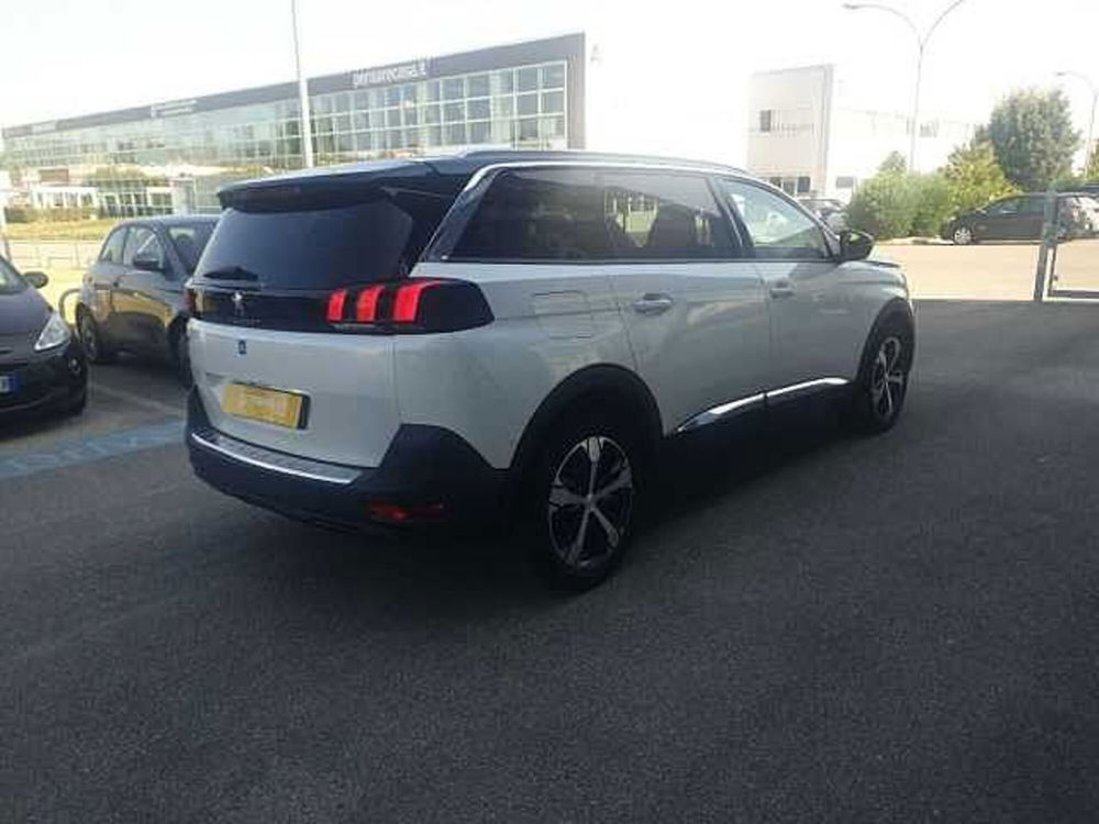 Peugeot 5008 usata a Ancona (6)