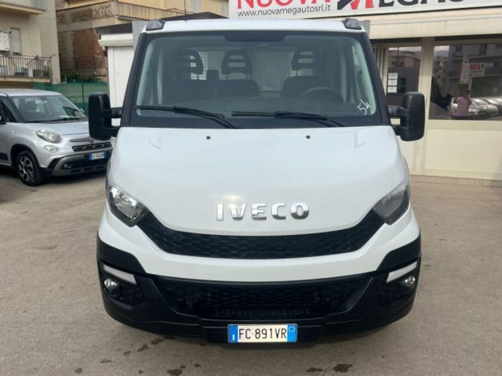 Iveco Daily Furgone usata a Trapani (2)