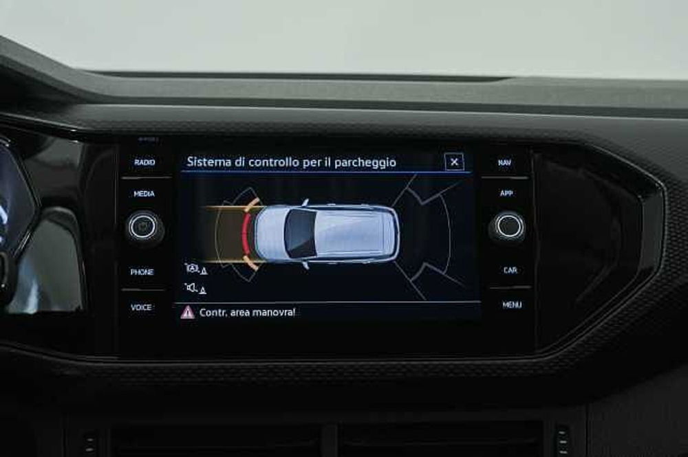 Volkswagen T-Cross usata a Como (15)