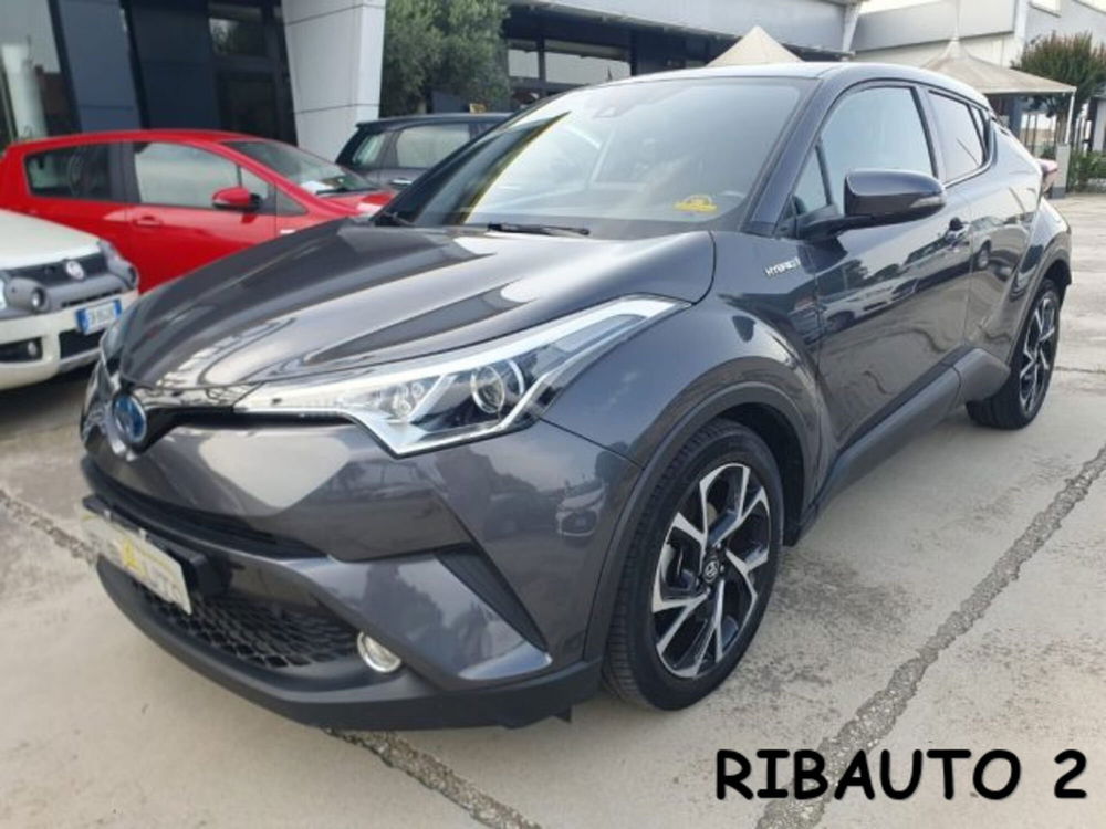 Toyota Toyota C-HR usata a Cuneo