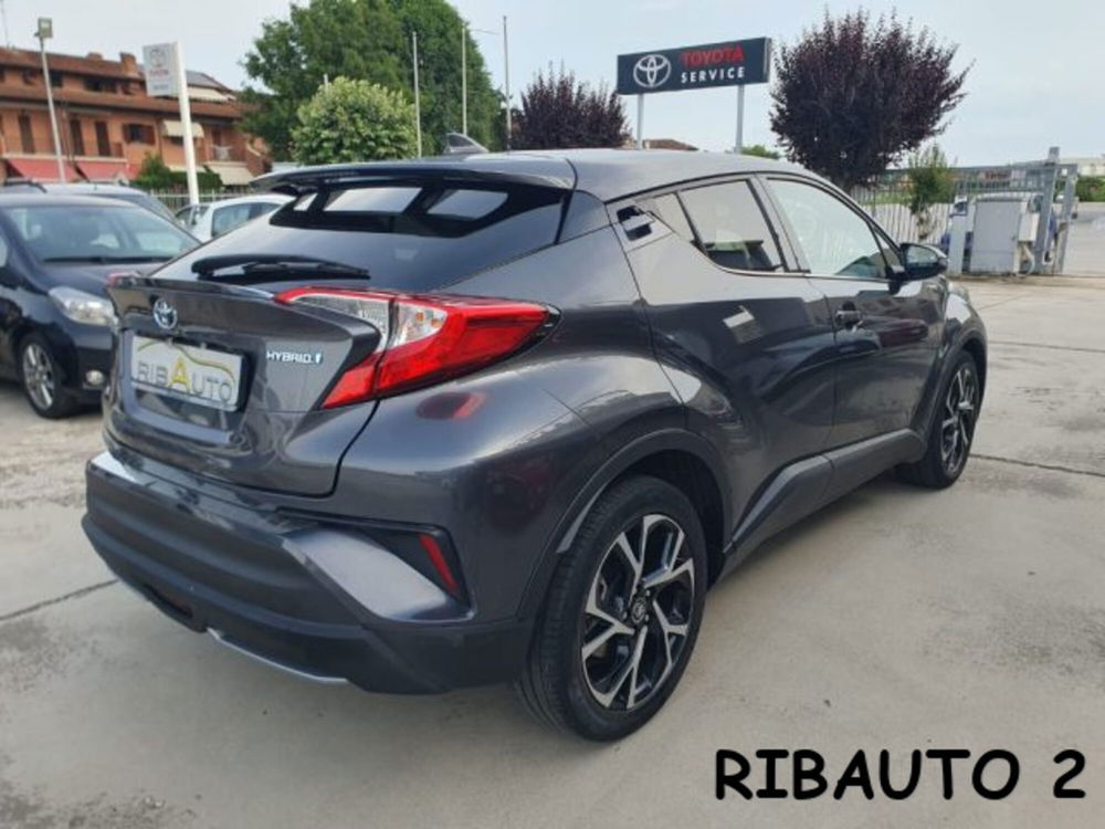 Toyota Toyota C-HR usata a Cuneo (18)