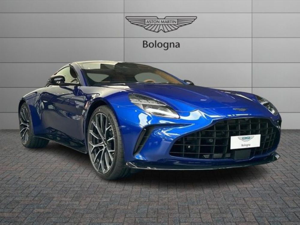 Aston Martin Vantage nuova a Bologna