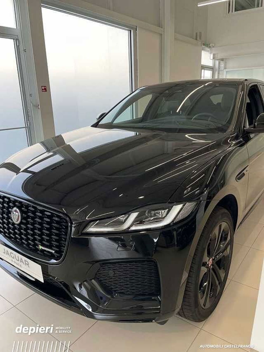 Jaguar F-Pace usata a Treviso