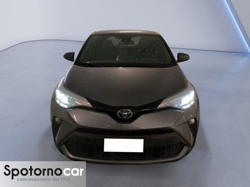 Toyota Toyota C-HR usata a Milano (8)