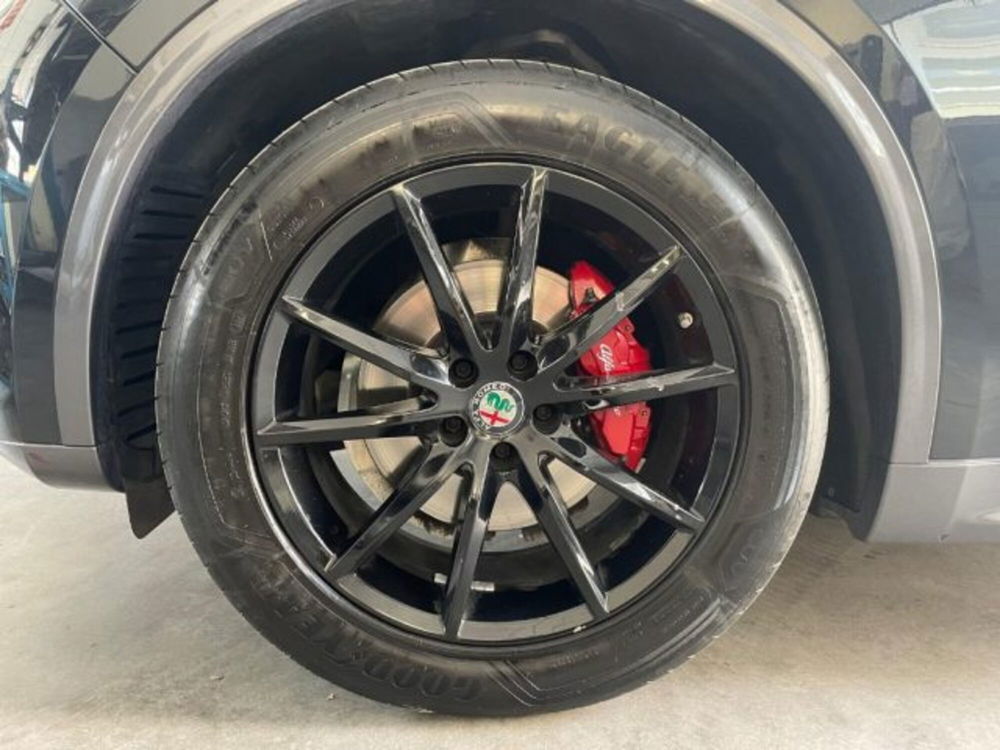 Alfa Romeo Stelvio usata a Perugia (12)