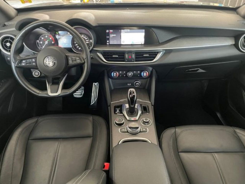 Alfa Romeo Stelvio usata a Perugia (16)