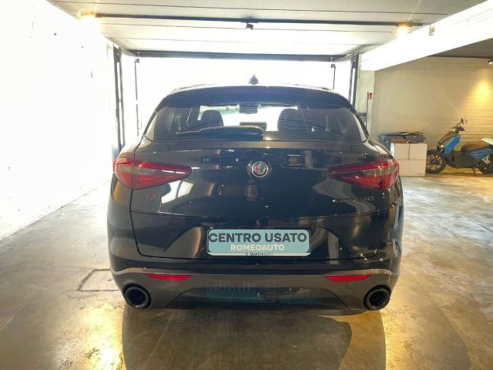 Alfa Romeo Stelvio usata a Perugia (6)