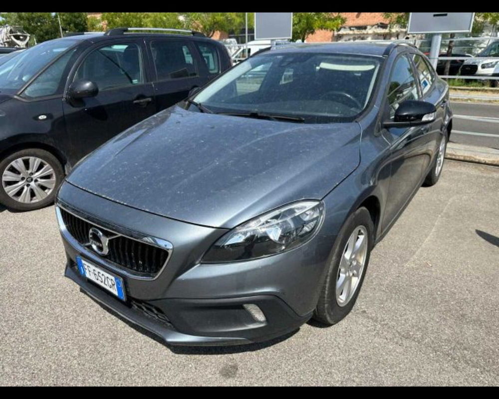 Volvo V40 Cross Country usata a Bologna